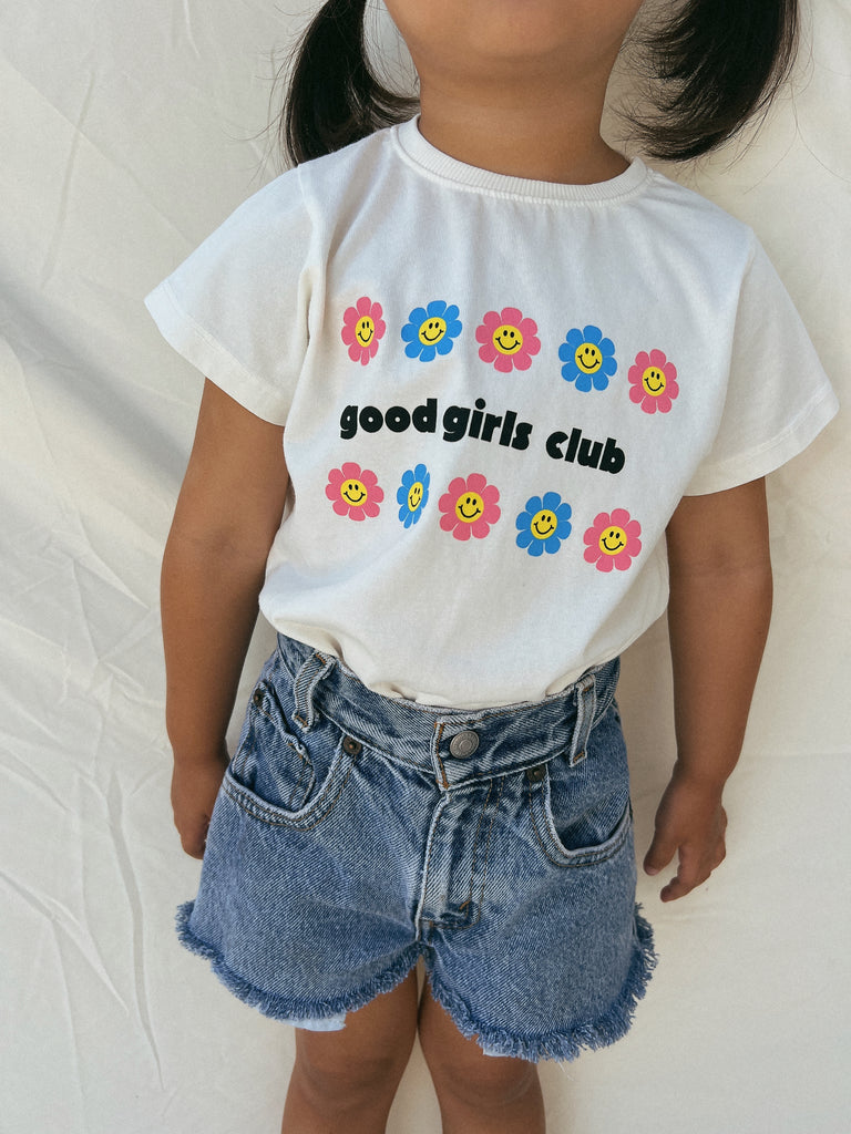(PRE-ORDER)Good Girls Club Tee - Sun Peony Coconut